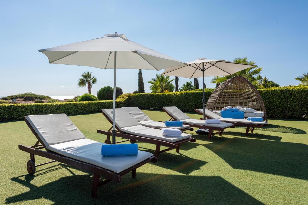 Villa Savoya Sunrise By Ezoria Villas Coral Bay Exterior foto